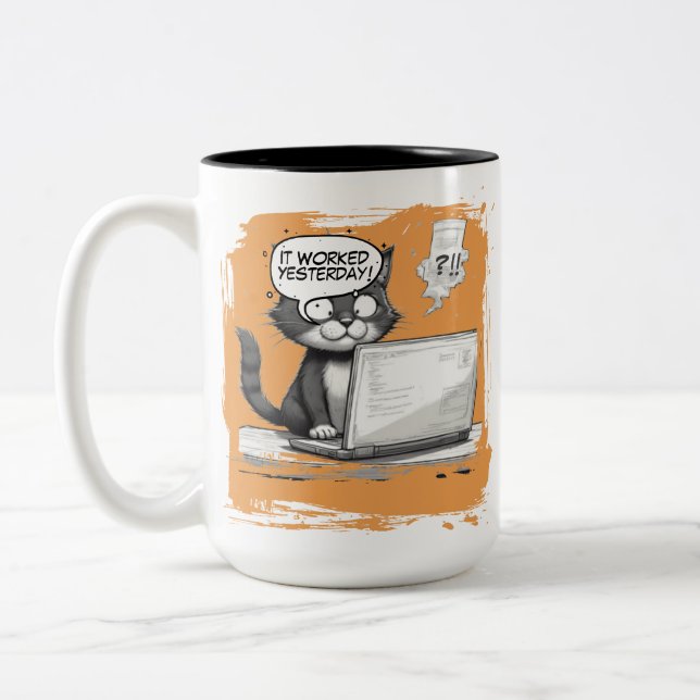 Tasse 2 Couleurs L'humour du chat programmeur Le débogage est catas (Gauche)