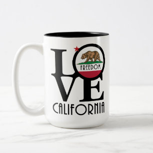 Tasse 2 Couleurs LOVE Freedom California 15oz