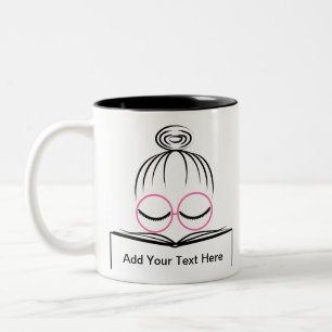 Tasse 2 Couleurs Madame Librarian avec des verres et un livre