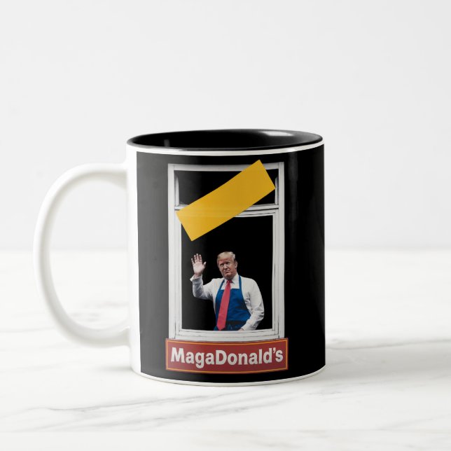 Tasse 2 Couleurs MAGADonald's Trump 2024 (Gauche)