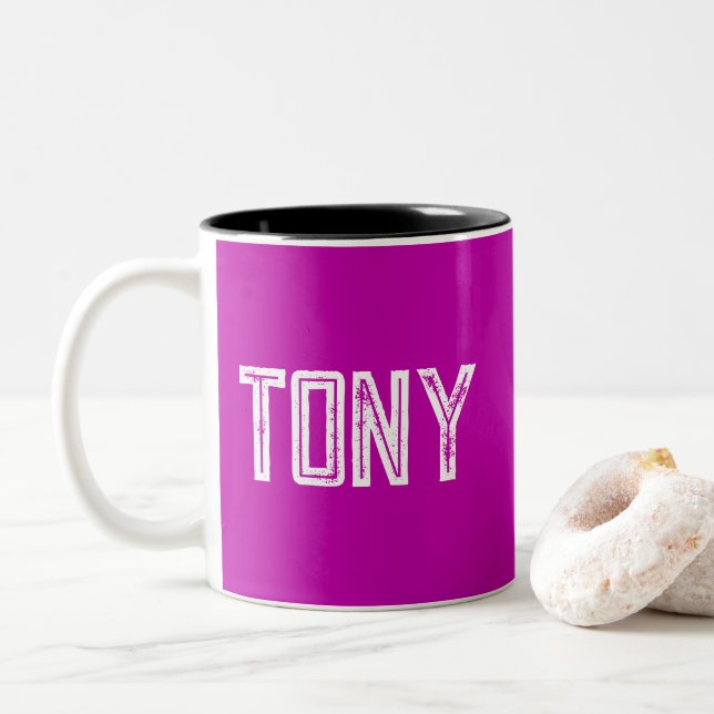 Tasse 2 Couleurs Magenta solide Nom personnalisé Monogramme (Avec donut)