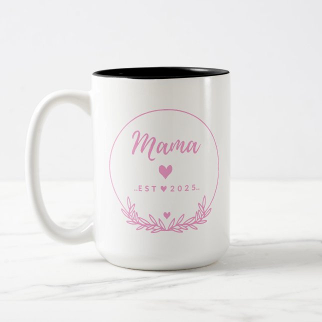 Tasse 2 Couleurs Mama Est.2025 shirt -Mother gift Pink Minimal -  (Gauche)