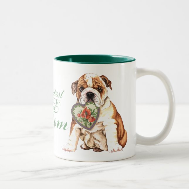 Tasse 2 Couleurs Maman de coeur de bouledogue (Droit)
