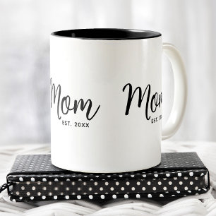 Tasse 2 Couleurs Maman Etablie Date Noir Script Nouveau Maman Cadea
