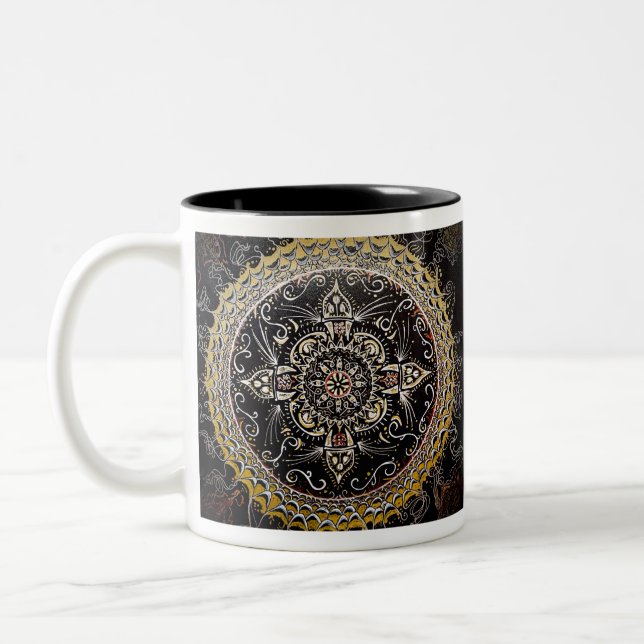 Tasse 2 Couleurs Mandala Design dessiné à la main (Gauche)