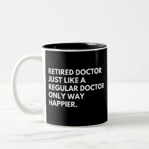 Tasse 2 Couleurs Médecin retraité drôle travail retraite