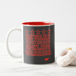 Tasse 2 Couleurs Méfiez-vous du guerrier souriant Red Gfx