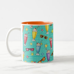 Tasse 2 Couleurs Milkshakes et verres, Pop Art, par Natasha Us  