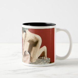 Tasse 2 Couleurs Modèle d'un grain de meulage de femme, vieux