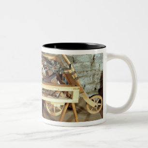 Tasse 2 Couleurs Modèle d'une voiture conduite par des ressorts