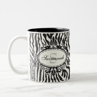 Tasse 2 Couleurs Modèle Zèbre noir et blanc Nom et monogramme perso