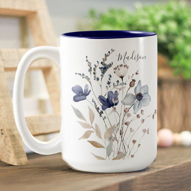 Tasse 2 Couleurs Monogramme Chic Joli Aquarelle Bleu Floral (Close up)