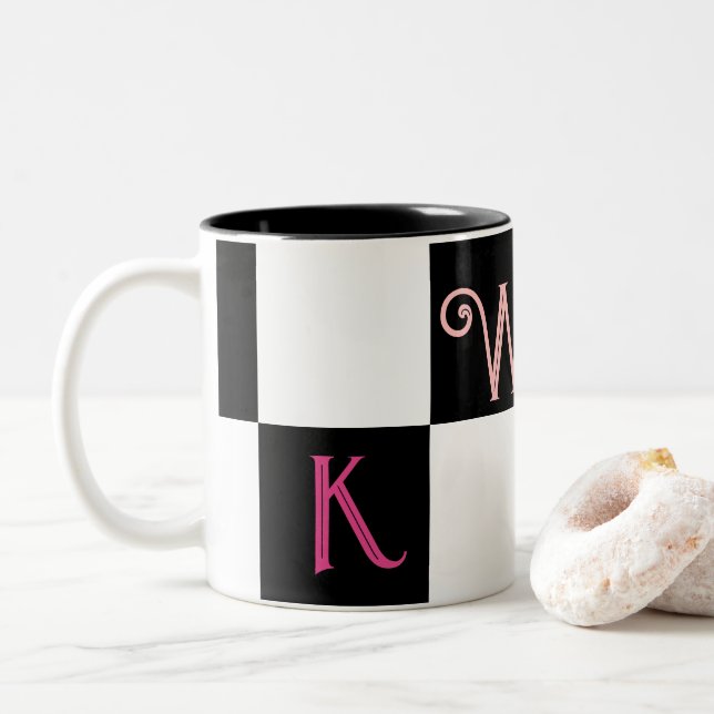 Tasse 2 Couleurs Monogramme Moderne Noir et Blanc (Avec donut)
