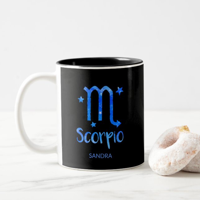 Tasse 2 Couleurs Monogramme, signe zodiaque, Scorpio, galaxie bleue (Avec donut)