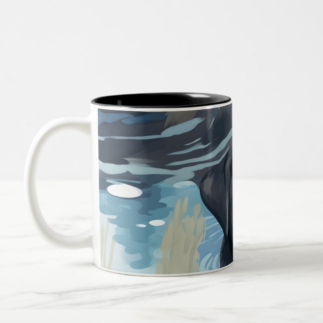Tasse 2 Couleurs Motif de Labrador noir nageant (Gauche)