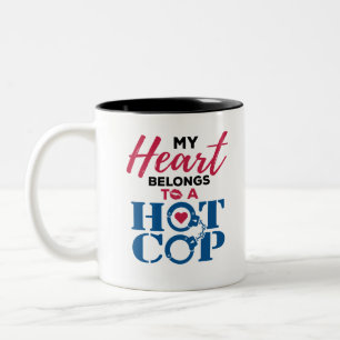 Tasse 2 Couleurs My Heart Belongs to a Hot Cop Police Wife