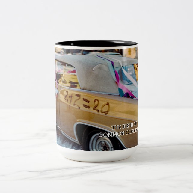 TASSE 2 COULEURS NAISSANCE DE COMMON CORE MATH MARIAGE CAR RETRO 19 (Centre)