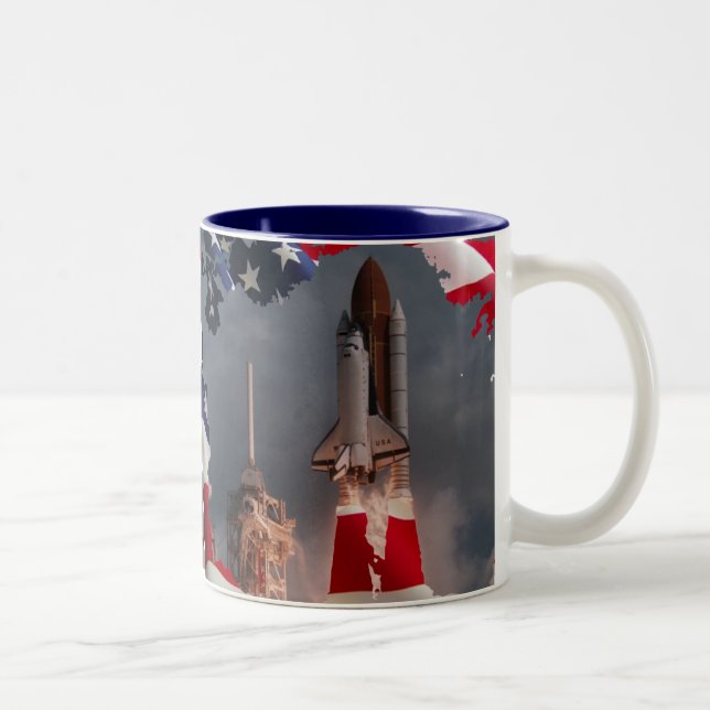 TASSE 2 COULEURS NAVETTE SPATIALE DE LA NASA DE DRAPEAU DES (Droit)