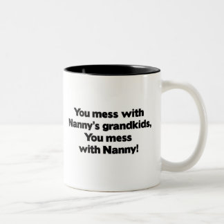 Tasse 2 Couleurs Ne salissez pas avec les Grandkids de la bonne