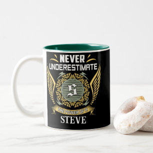Tasse 2 Couleurs Ne sous-estimez jamais le pouvoir d'un Steve