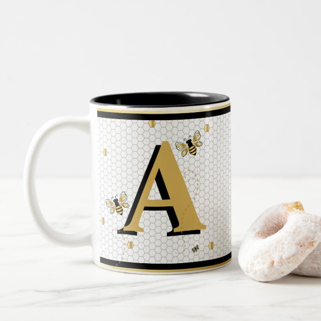 Tasse 2 Couleurs Nid d'abeille à abeille monogrammé (Avec donut)