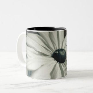 Tasse 2 Couleurs Noir et blanc - Eyed Susan