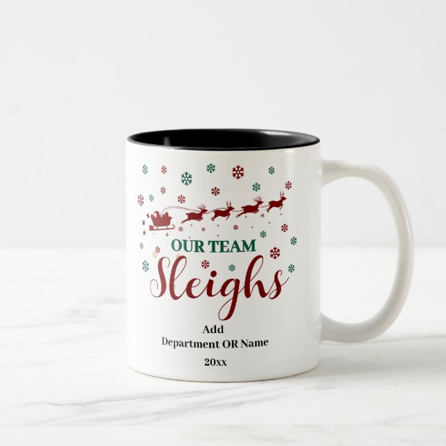Tasse 2 Couleurs Notre équipe Sleigh cadeau de Noël pour les employ (Droit)