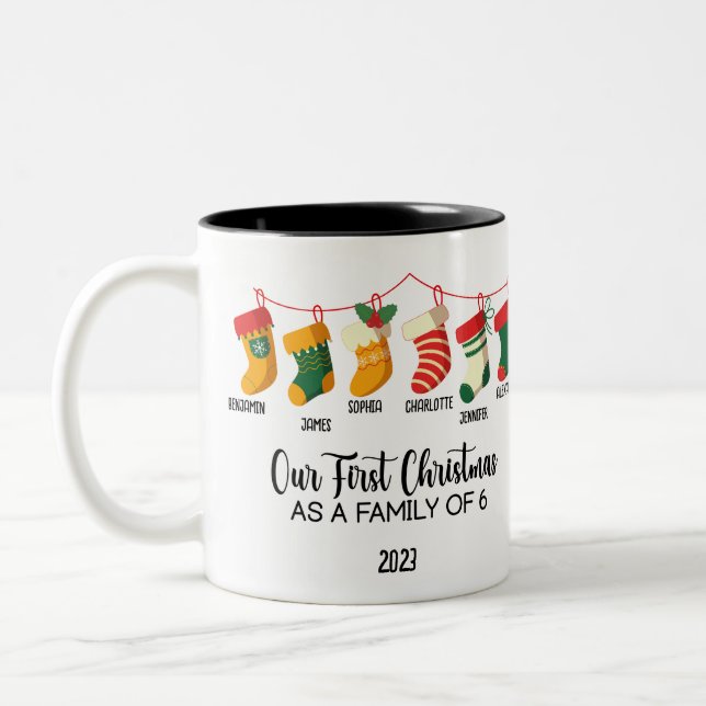 Tasse 2 Couleurs Notre premier Noël en famille de 6 noms personnali (Gauche)