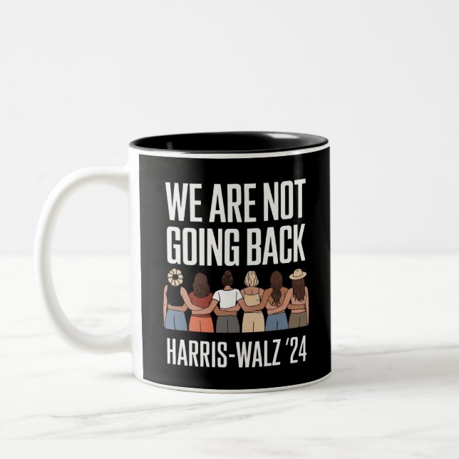 Tasse 2 Couleurs Nous ne rentrons pas Kamala Harris Waltz 24 (Gauche)