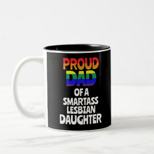 Tasse 2 Couleurs Papa fier d'un cadeau lesbien LGBT de fille
