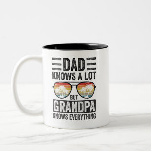 Tasse 2 Couleurs papa sait beaucoup, mais grand-père sait tout