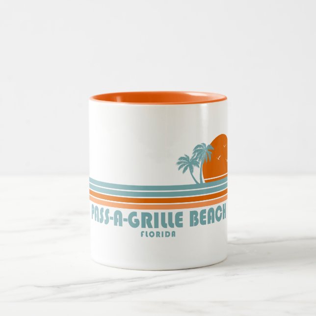 Tasse 2 Couleurs Pass-a-Grille Beach Floride Sun Palm Trees (Centre)