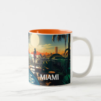 Tasse 2 Couleurs patio piscine au soleil surplombant Miami Beach