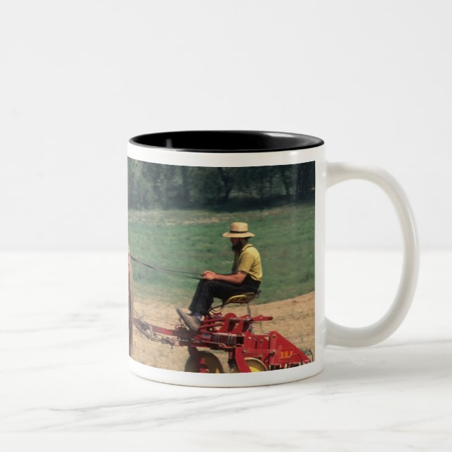 Tasse 2 Couleurs Personnes simples de pays amish dans l'agriculture (Droit)