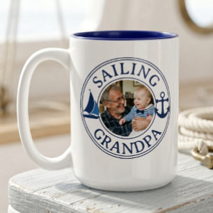 Tasse 2 Couleurs Photo de l'année de création de Grand-père voile