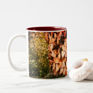 Tasse 2 Couleurs Photographie naturelle empilée en bois de chauffag