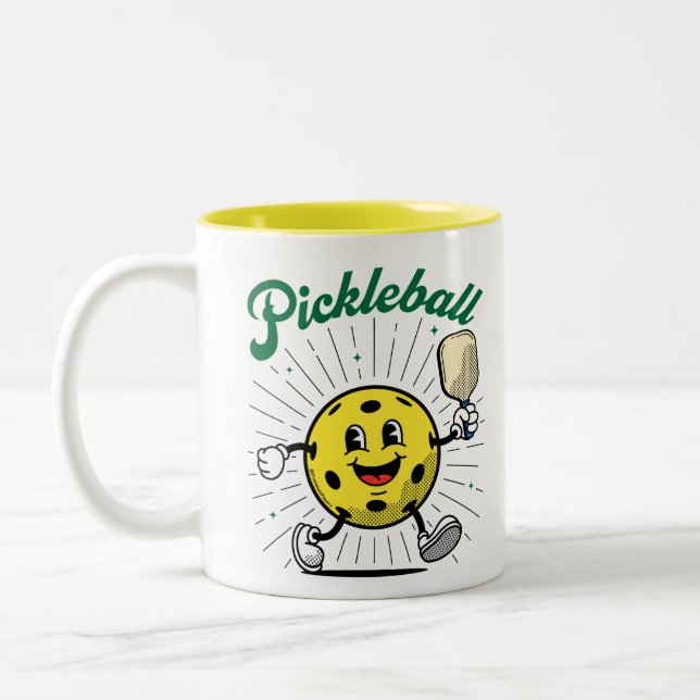 Tasse 2 Couleurs PICKLEBALL MASCOT par PickleballPlayerz (Gauche)