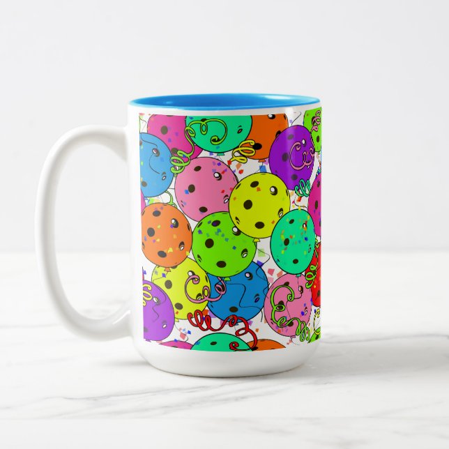 Tasse 2 Couleurs Pickleball Party Confetti et Pickleball Ballons (Gauche)