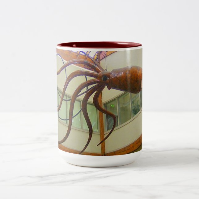 Tasse 2 Couleurs Pike Place Marché public Calmar géant Seattle, WA (Centre)