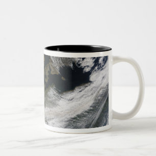 Tasse 2 Couleurs Plume de cendres du volcan Eyjafjallajokull 2