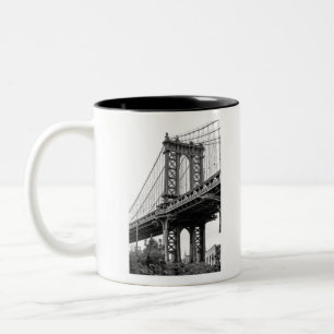 Tasse 2 Couleurs Pont Manhattan en noir et blanc