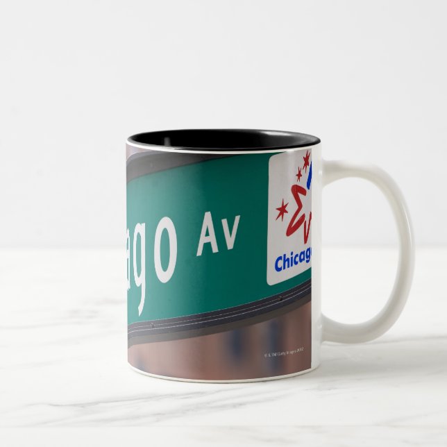 Tasse 2 Couleurs Poteaux indicateurs d'avenue de Chicago et du (Droit)