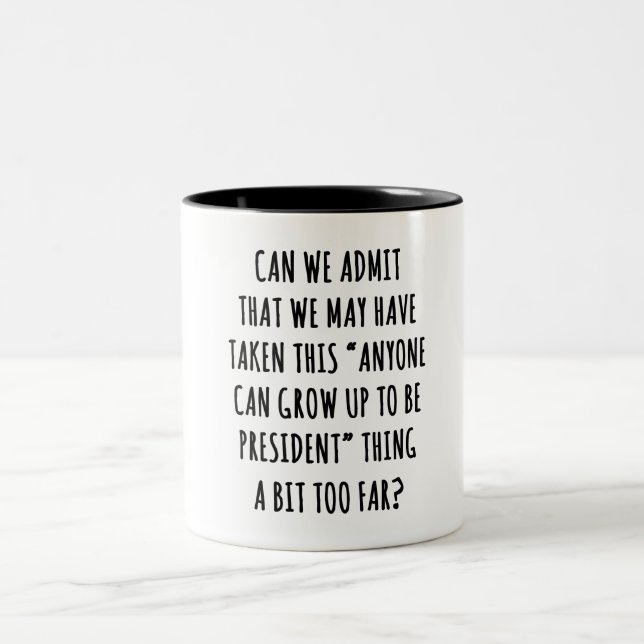 Tasse 2 Couleurs Pouvons-nous admettre (Centre)