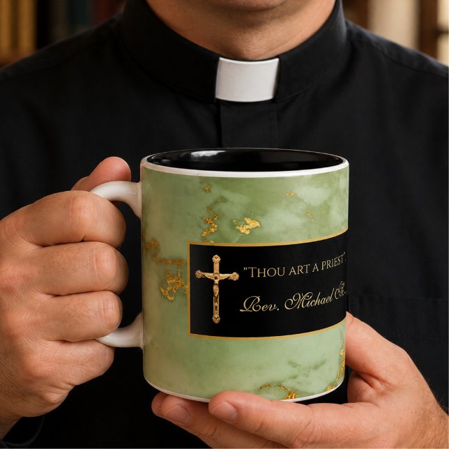 Tasse 2 Couleurs Prêtre catholique Crucifix Marbre Citation des Écr (Créateur téléchargé)
