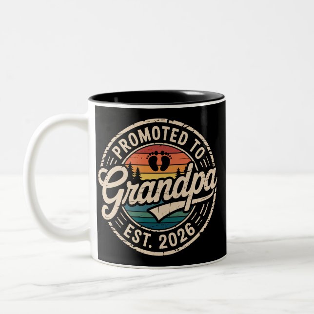 Tasse 2 Couleurs Promoted To Grandpa Est 2026 Pregnancy Retro (Gauche)