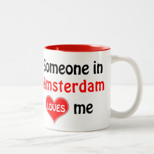 Tasse 2 Couleurs Quelqu'un à Amsterdam m'aime