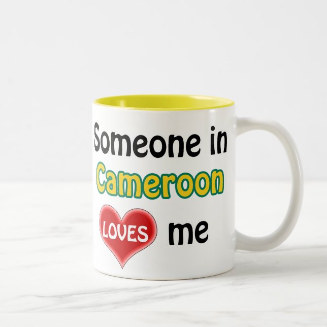 Tasse 2 Couleurs Quelqu'un au Cameroun m'aime (Droit)