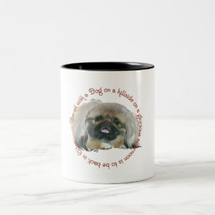 Tasse 2 Couleurs Sagesse Pékinoise - S'asseoir avec un Chien sur un