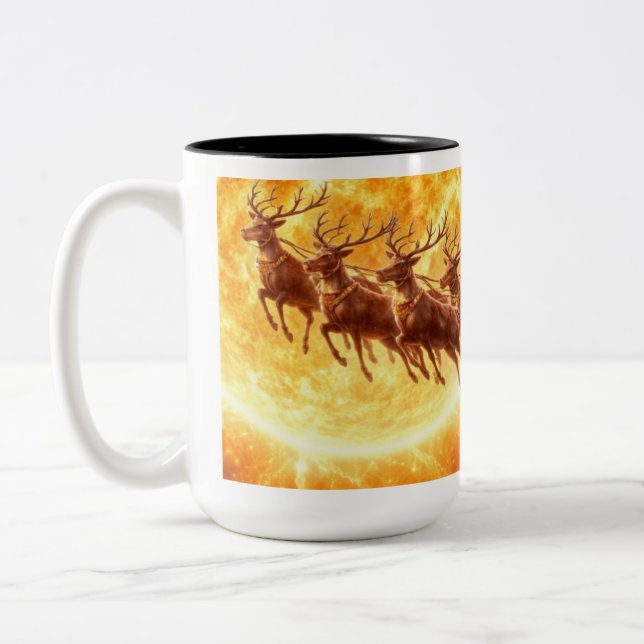 Tasse 2 Couleurs Santa vole par un soleil (Gauche)