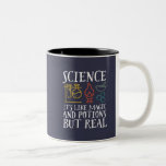 Tasse 2 Couleurs Science comme la magie et la potion Geek scientifi<br><div class="desc">Science. C’est comme de la magie et de la potion, mais vrai. Conception scientifique inspirante pour ceux qui croient en la preuve scientifique, l'expérience de laboratoire et la recherche. Marchandises motivationnelles cool pour les professeurs de sciences, les scientifiques et les étudiants. Parfait pour geek scientifique, nerd, enseignant et étudiant qui...</div>
